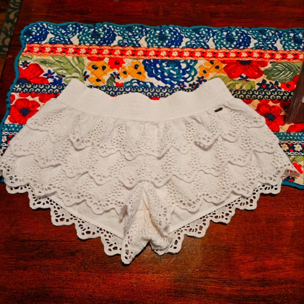Women's Hollister White Shorts